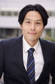 Photo of Ryo Moue image size 384x577