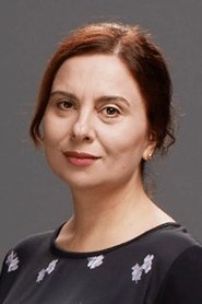 Photo of Goncagül Sunar image size 350x525