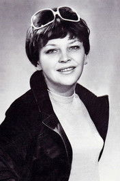 Photo of Elza Lezhdey image size 396x594