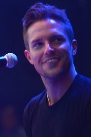 Photo of Brandon Flowers image size 600x900