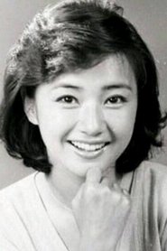 Photo of Jeong Yun-hui image size 500x750