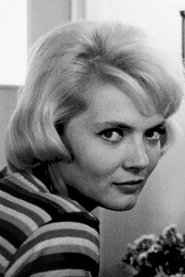 Photo of Corinne Marchand image size 948x1417