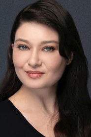 Photo of Nurgül Yeşilçay image size 600x900