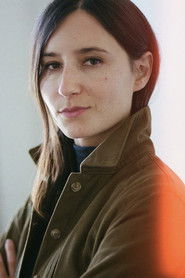 Photo of Chloe Domont image size 530x795