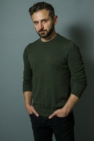 Photo of Roberto Cavazos image size 1579x2368