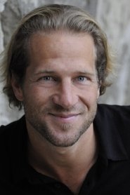 Photo of Blaise Hofmann image size 440x660