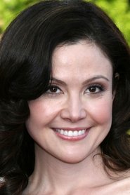 Photo of Reiko Aylesworth image size 922x1384