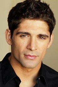 Photo of Bren Foster image size 599x899