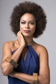 Photo of Roberta Santiago image size 600x900