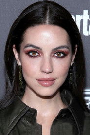 Photo of Adelaide Kane image size 690x1035