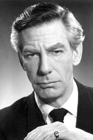 Photo of Michael Gough image size 1013x1519