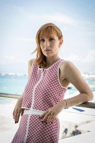 Photo of Lolita Chammah image size 1365x2048