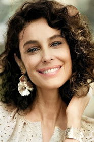 Photo of Arzum Onan image size 500x750