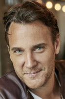 Photo of Sebastien Roberts image size 300x450