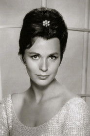 Photo of Claire Bloom image size 598x897