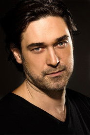 Photo of Burak Hakkı image size 500x750