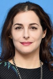 Photo of Amira Casar image size 425x637