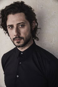 Photo of Hale Appleman image size 1000x1500