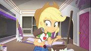 DIY with Applejack