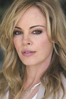 Photo of Chandra West image size 300x450