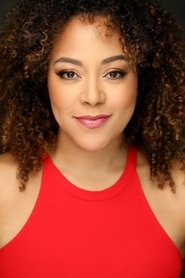 Photo of Lilli Cooper image size 2000x3000