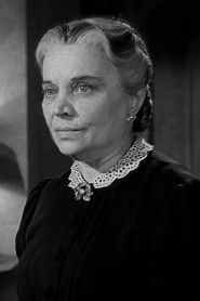 Photo of Esther Minciotti image size 573x860