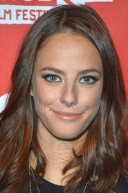 Kaya Scodelario Photo of Kaya Scodelario image size 1800x2700