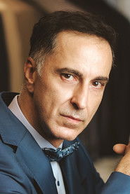 Photo of Ermin Bravo image size 600x900