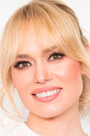 Photo of Patricia Conde image size 500x750