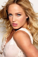 Photo of Caity Lotz image size 341x512