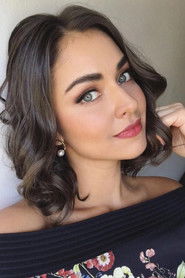 Photo of Claudia Martín image size 1137x1706