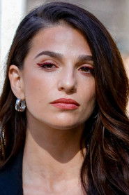 Photo of Marisa Abela image size 1118x1677