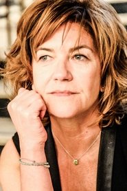 Photo of Isabelle Clarke image size 440x660
