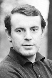 Photo of Miloš Forman image size 400x600