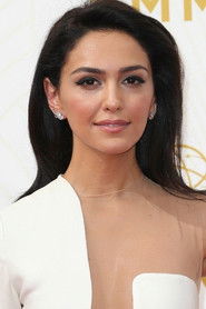 Photo of Nazanin Boniadi image size 634x952