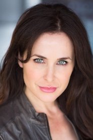 Photo of Danielle Bisutti image size 800x1200