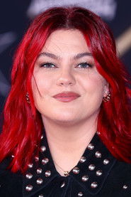 Photo of Louane image size 817x1225