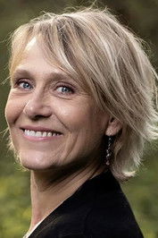 Photo of Charlotte Fich image size 400x600