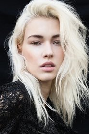 Photo of Stefanie Michova image size 909x1363