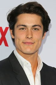 Photo of Wolfgang Novogratz image size 600x900