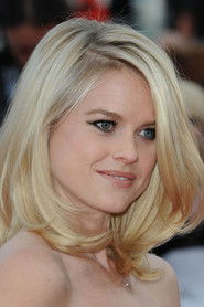 Photo of Alice Eve image size 1280x1920