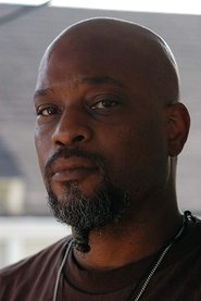 Photo of Jon Eyez image size 664x995