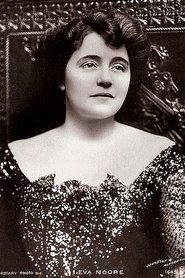 Photo of Eva Moore image size 333x500