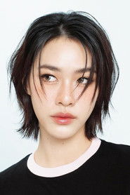 Photo of Thasorn Klinnium image size 895x1343