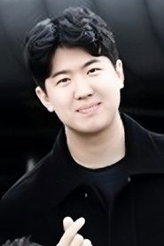 Photo of Lee Ki-yeon image size 328x492