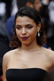 Photo of Zita Hanrot image size 400x600