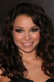 Photo of Jessica Parker Kennedy image size 1000x1500