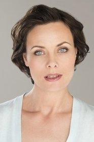 Photo of Corina Akeson image size 666x1000