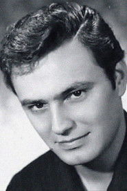 Photo of Ediz Hun image size 1000x1500