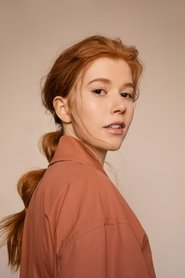 Photo of Lesley Grant image size 2000x3000